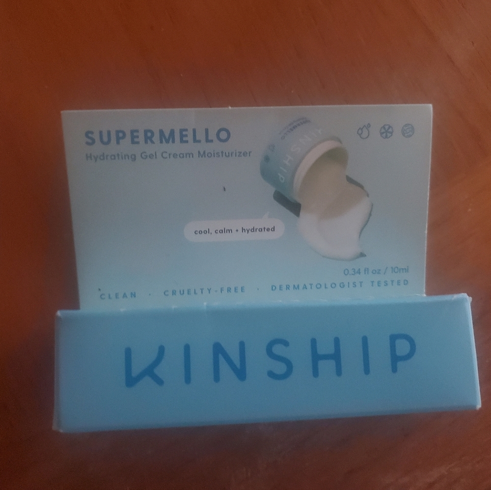 Makeup bundle - Picture 6 of 6